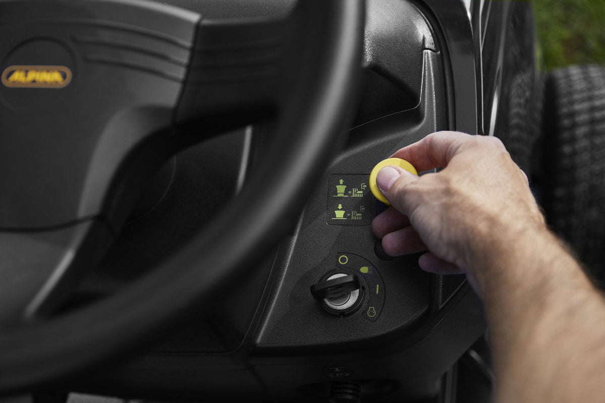 Alpina Rasentraktor AT3 98 A – Modell 2025-Neu