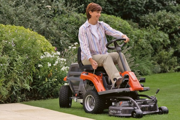 Husqvarna Frontmäher R 112C5 inkl. Mähdeck 85-Neu