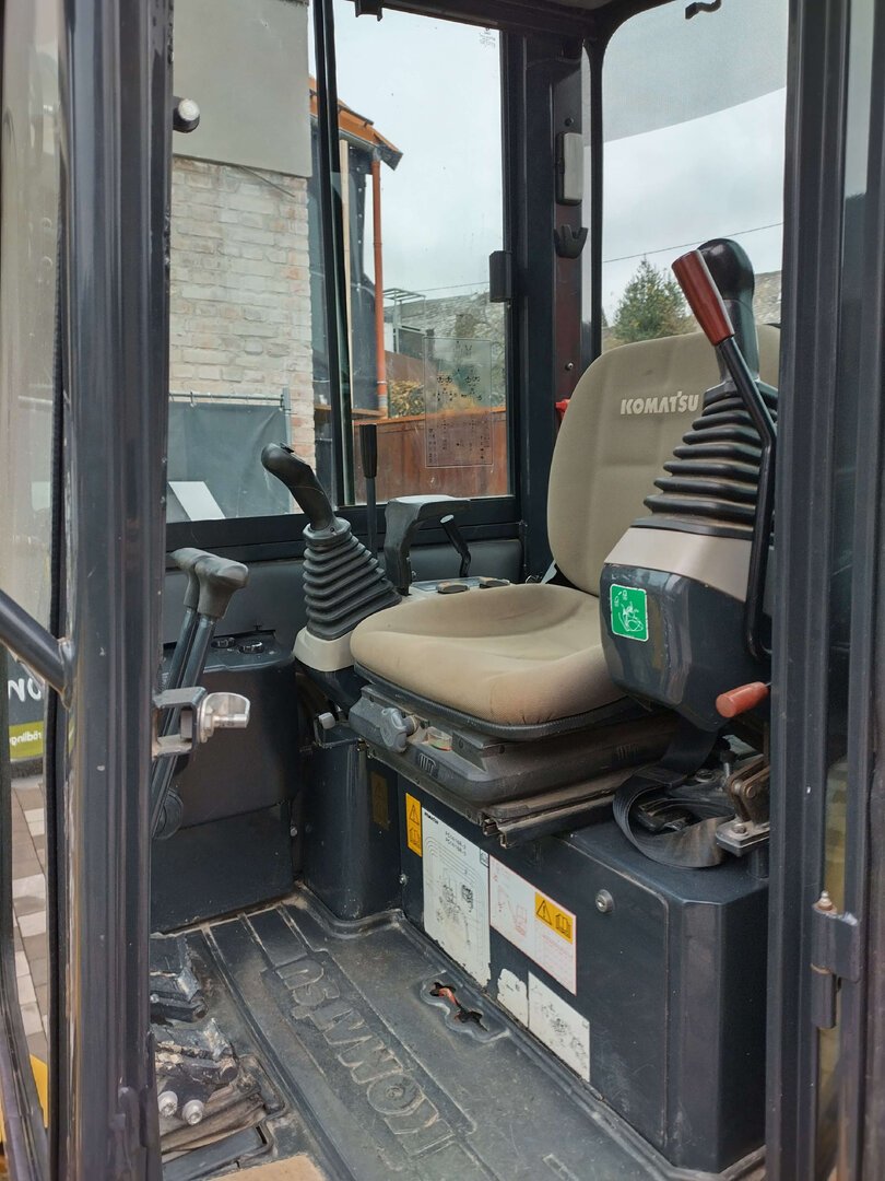 KOMATSU PC16R-3HS – Minibagger mit Tilt | Gebrauchtgerät