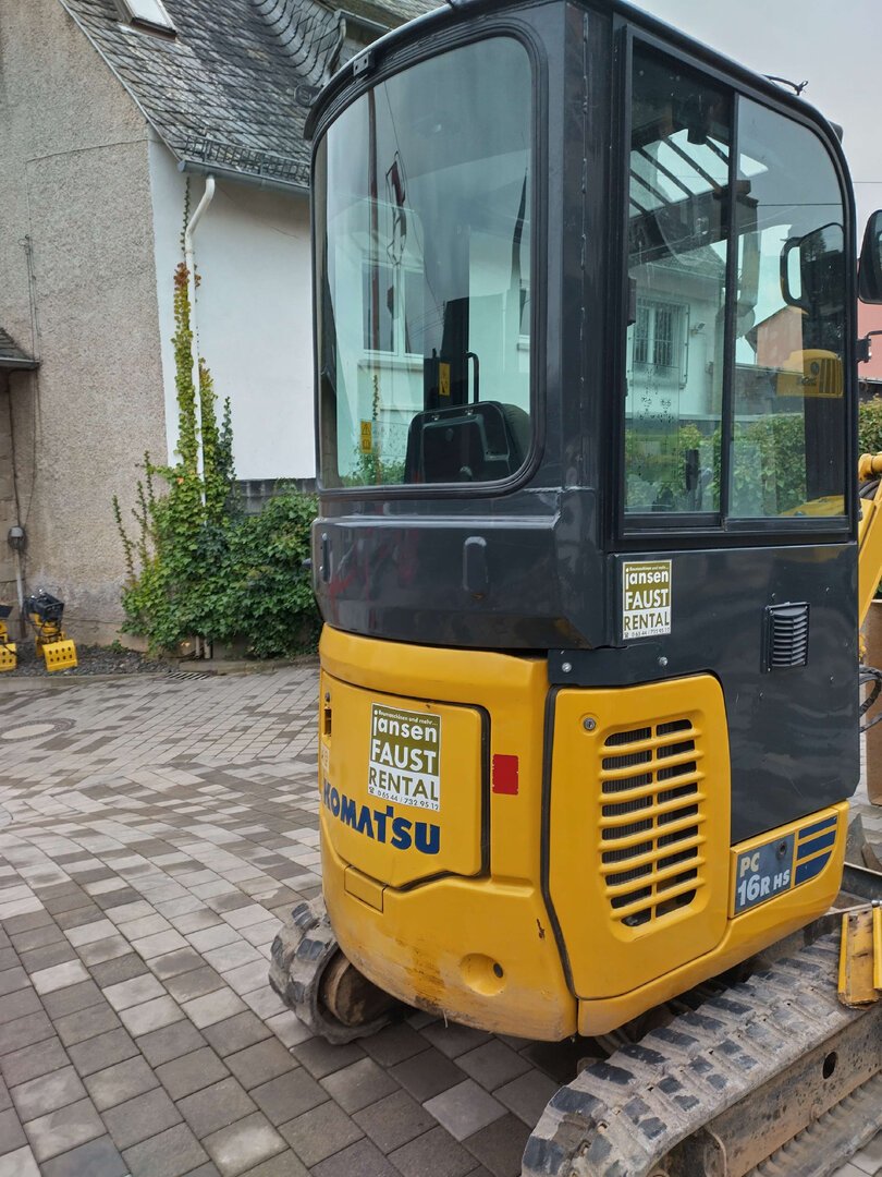 KOMATSU PC16R-3HS – Minibagger mit Tilt | Gebrauchtgerät