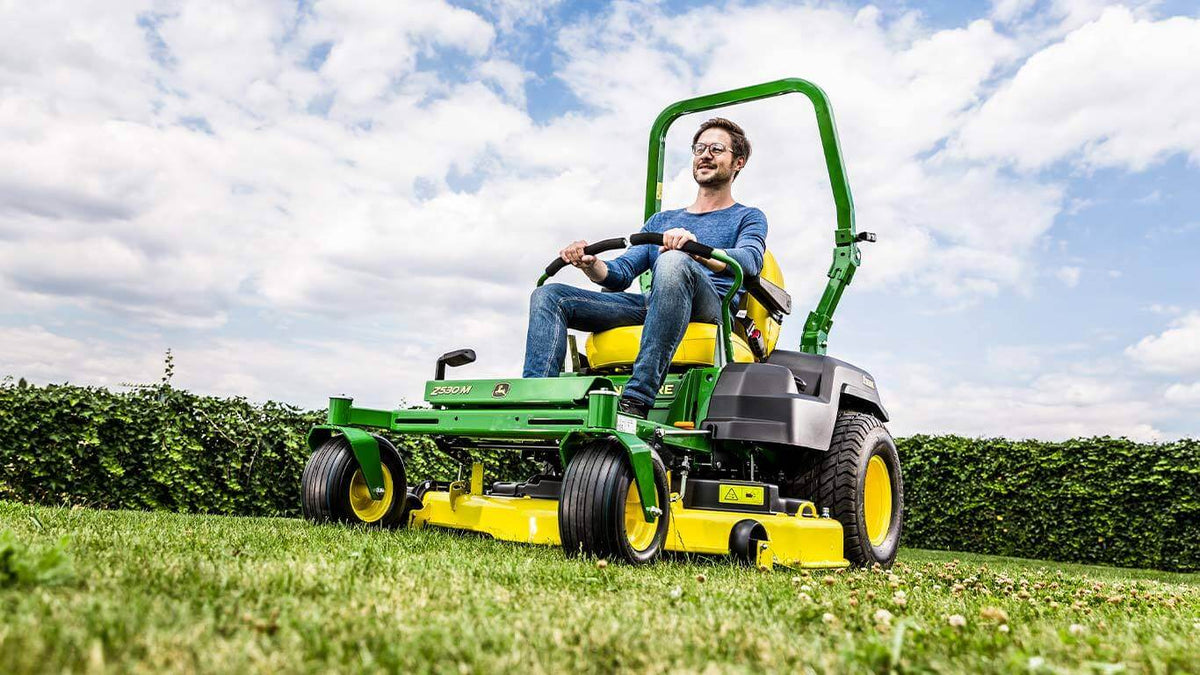 JOHN DEERE Null-Wenderadius-Mäher zTrak Z530M-Neu