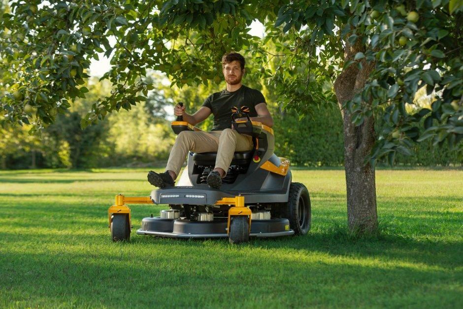 Stiga Akku-Zero-Turn-Mäher Gyro 900e – Modell 2025-Neu