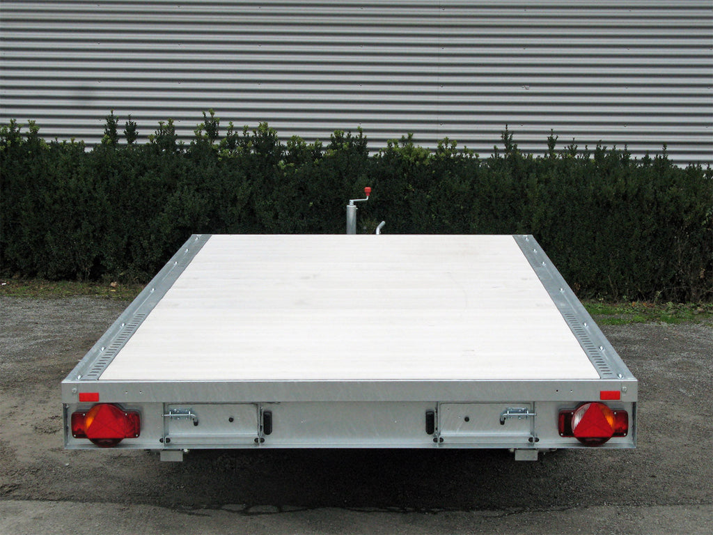 Humbaur Universal 3500 Aluboden, Seilwinde, Rampen