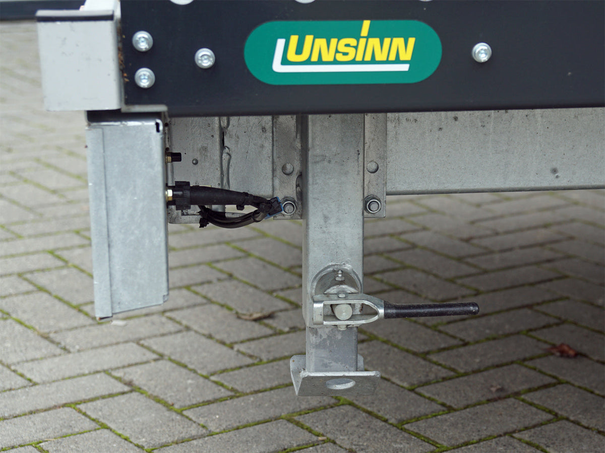 Unsinn UF 3617-18-13 Auffahrschienen und Winde